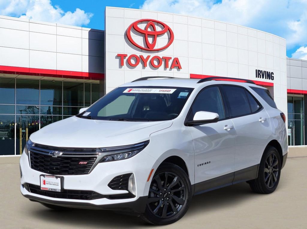 Used 2023 Chevrolet Equinox RS image 1