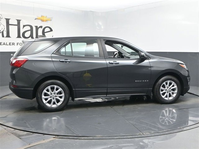 Used 2020 Chevrolet Equinox LS image 36