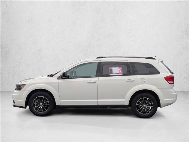 Used 2017 Dodge Journey SE w/ Flexible Seating Group image 9