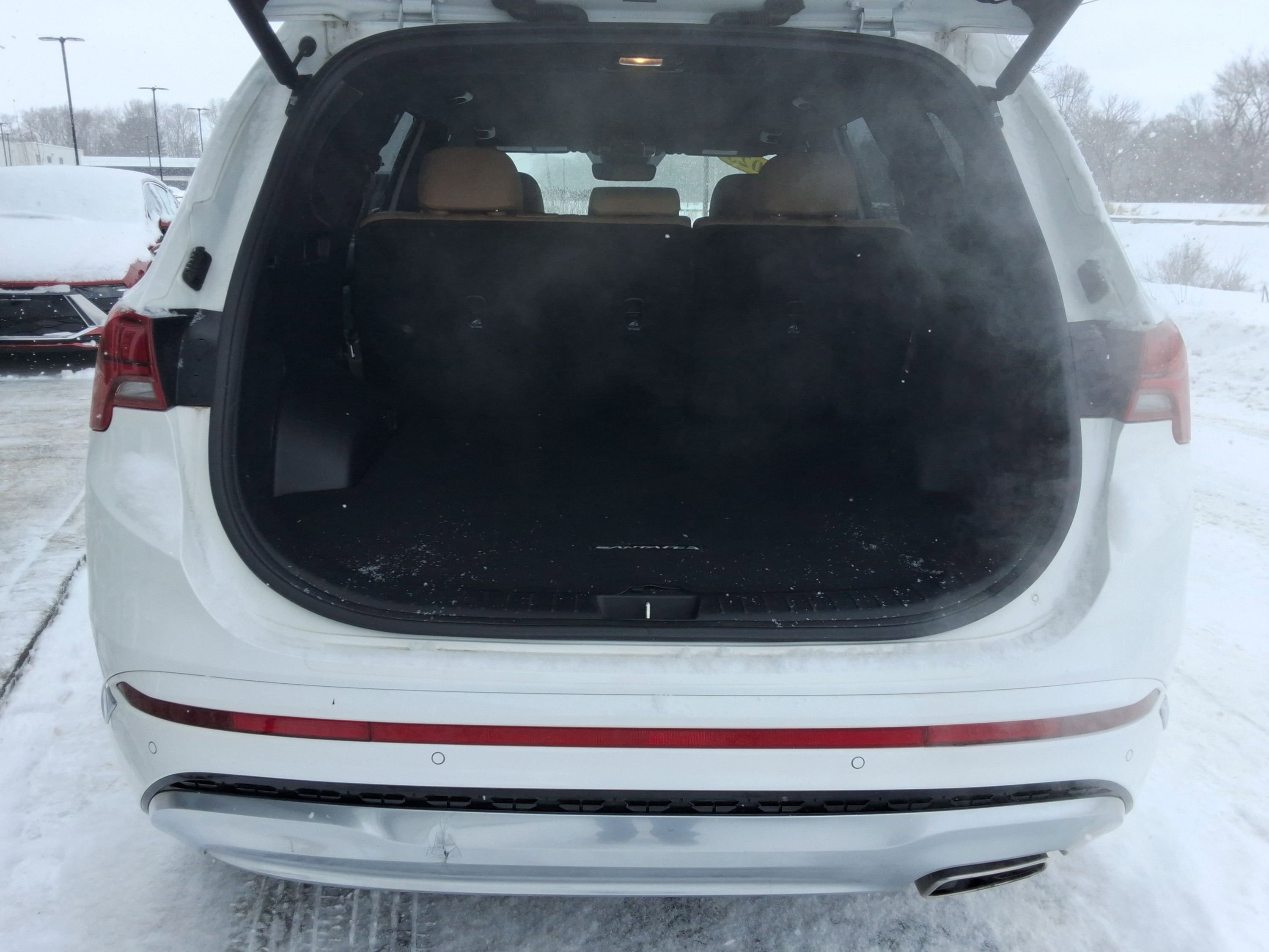 Used 2023 Hyundai Santa Fe Calligraphy w/ Cargo Package image 31