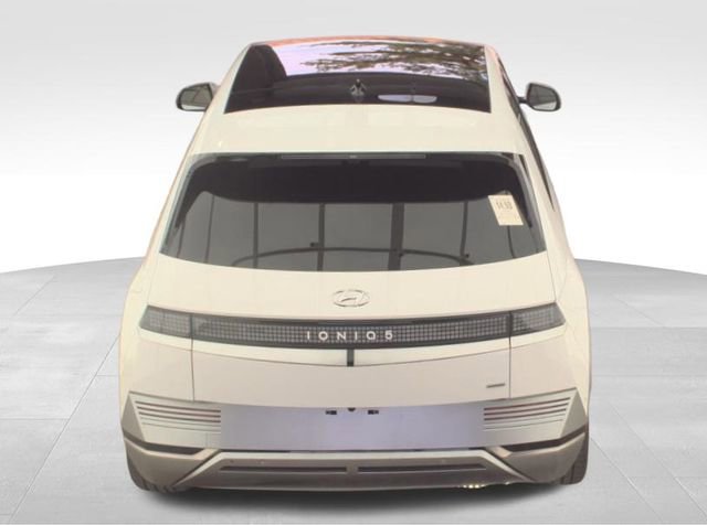 Used 2024 Hyundai Ioniq 5 Limited image 5