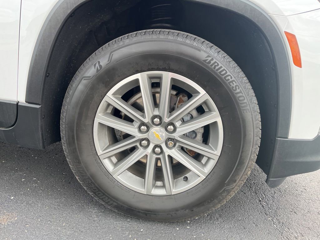 Used 2022 Chevrolet Traverse LT w/ LPO, Floor Liner Package AWD/4WD image 12