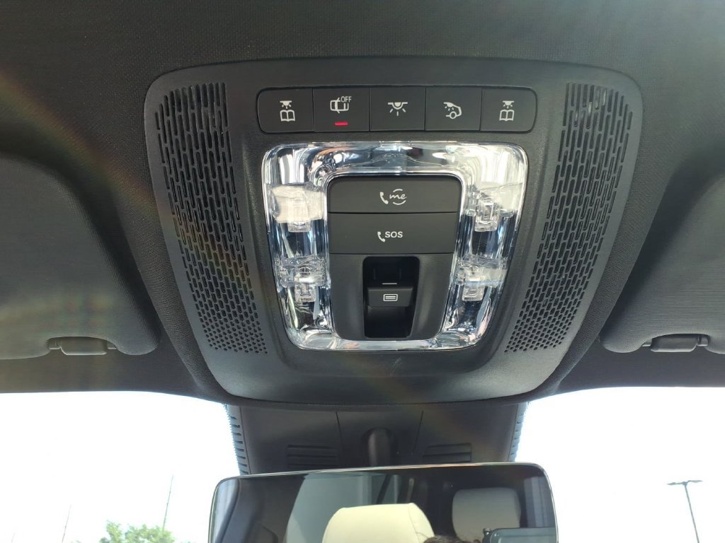 New 2026 Mercedes-Benz GLB 250 4MATIC image 25