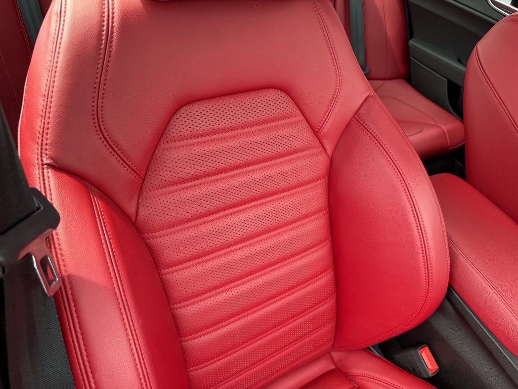 Used 2022 Alfa Romeo Giulia Veloce image 64
