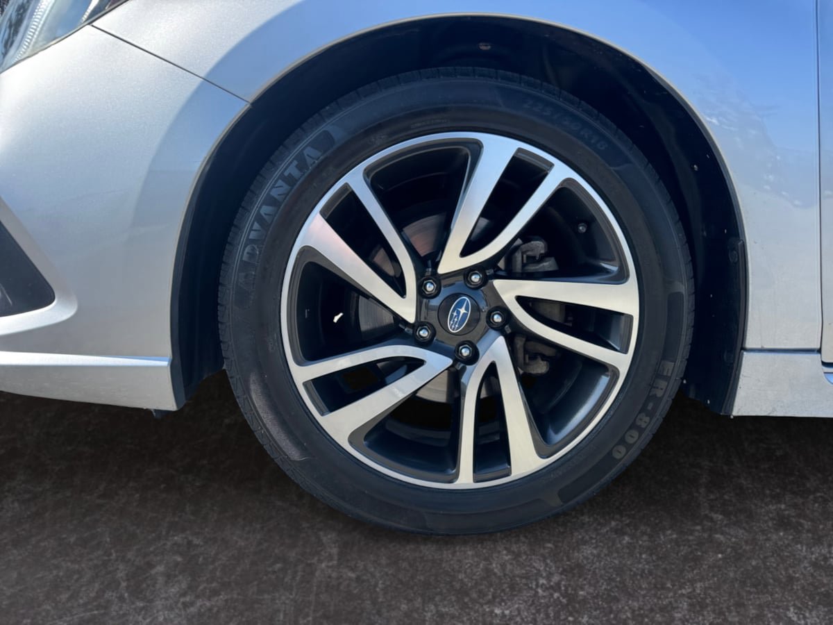 Used 2019 Subaru Legacy 2.5i Sport AWD/4WD image 9