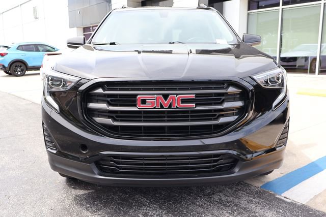 Used 2019 GMC Terrain SLE w/ Driver Convenience Package AWD/4WD image 2