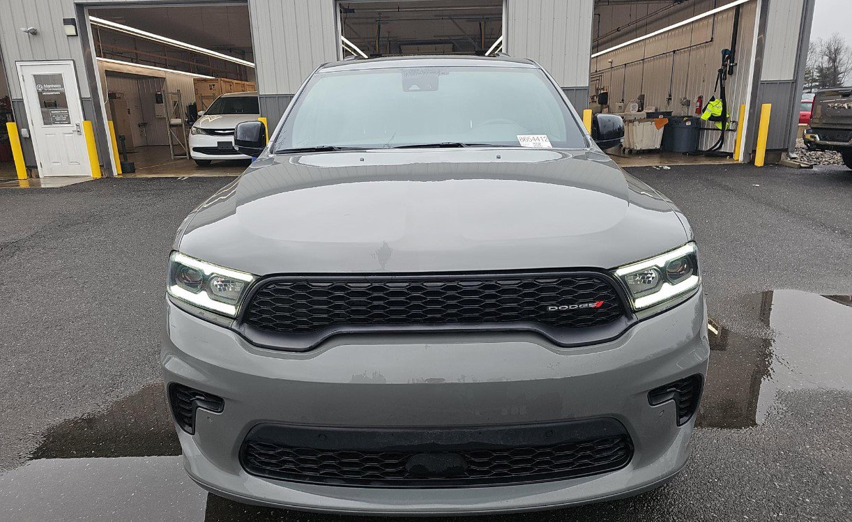 Used 2024 Dodge Durango GT image 3