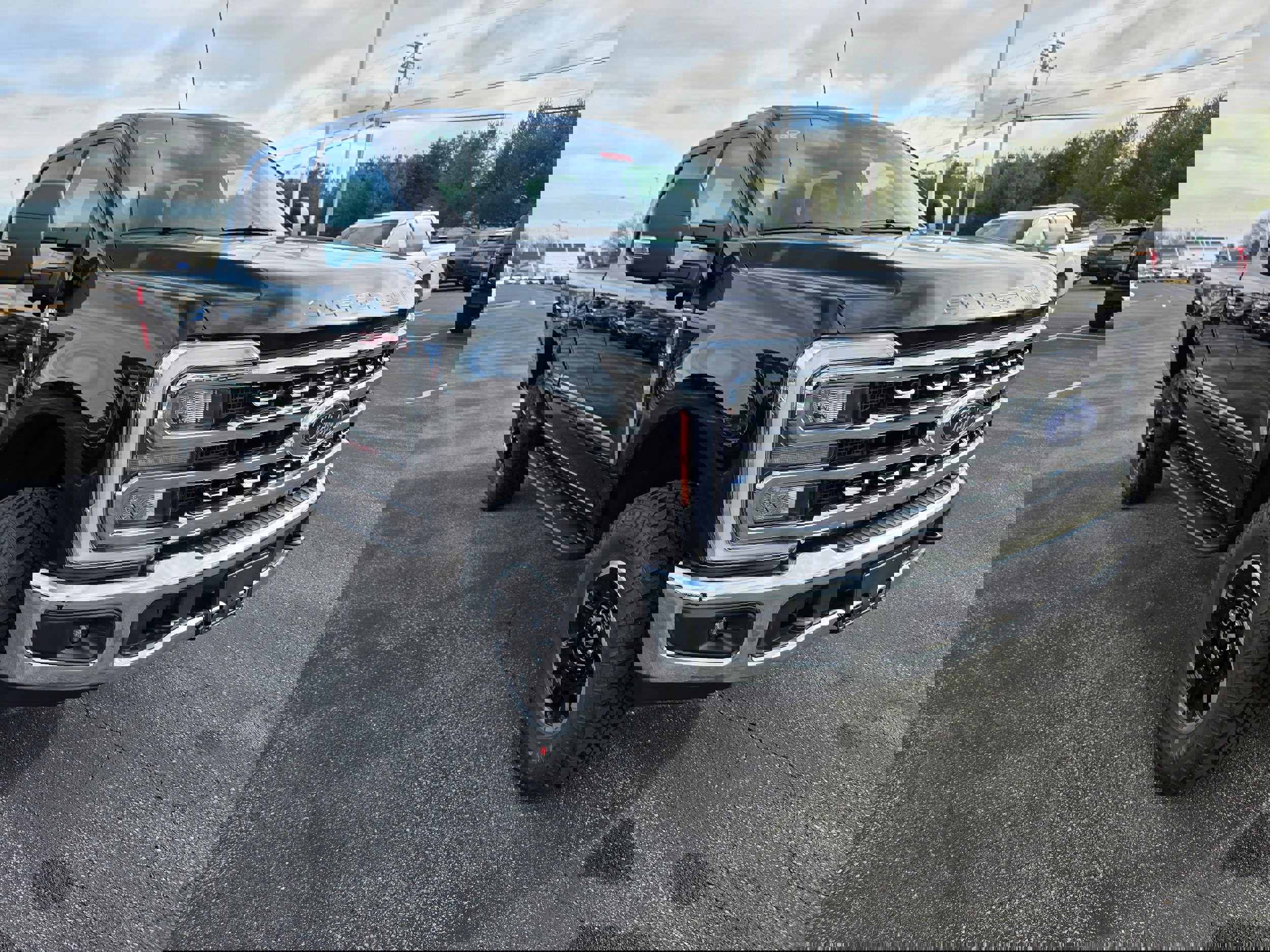 New 2026 Ford F350 XLT w/ XLT Premium Package image 7