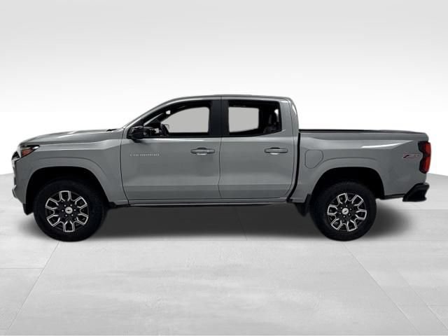 Certified 2024 Chevrolet Colorado Z71 w/ Z71 Convenience Package 2 AWD/4WD image 3