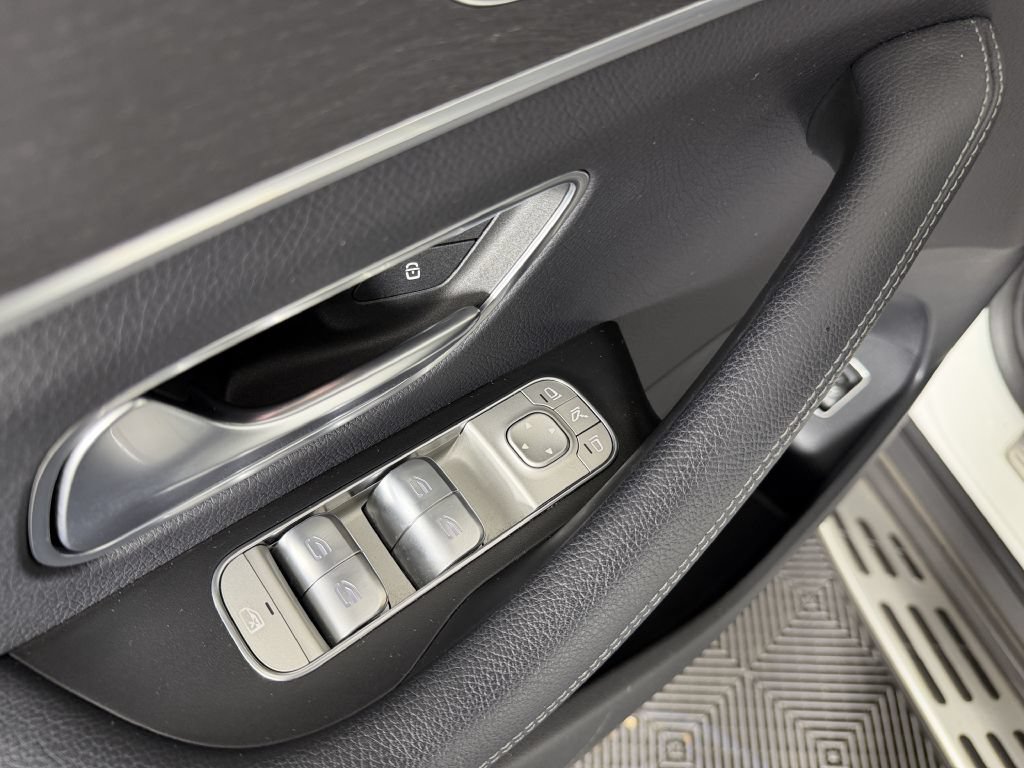 Used 2022 Mercedes-Benz GLE 350 4MATIC image 45