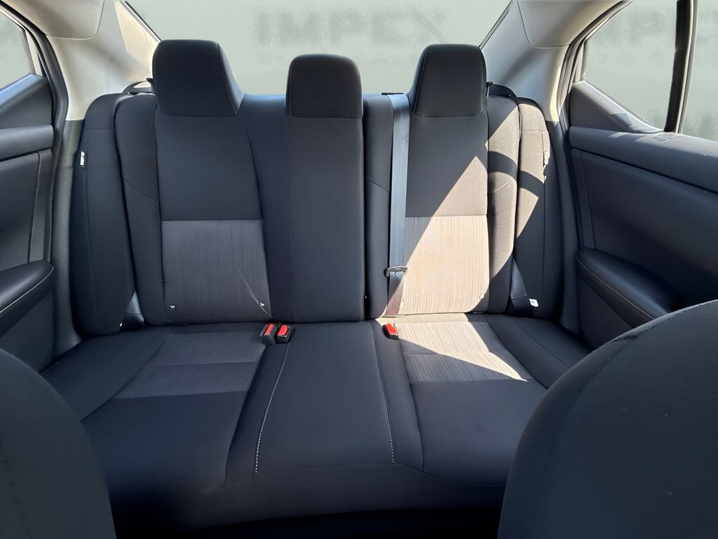 Used 2025 Nissan Sentra SV FWD image 7