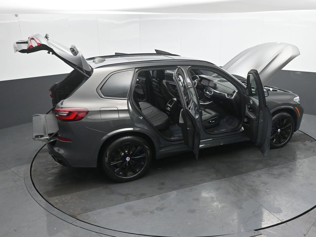 Used 2023 BMW X5 M50i w/ Executive Package AWD/4WD image 62