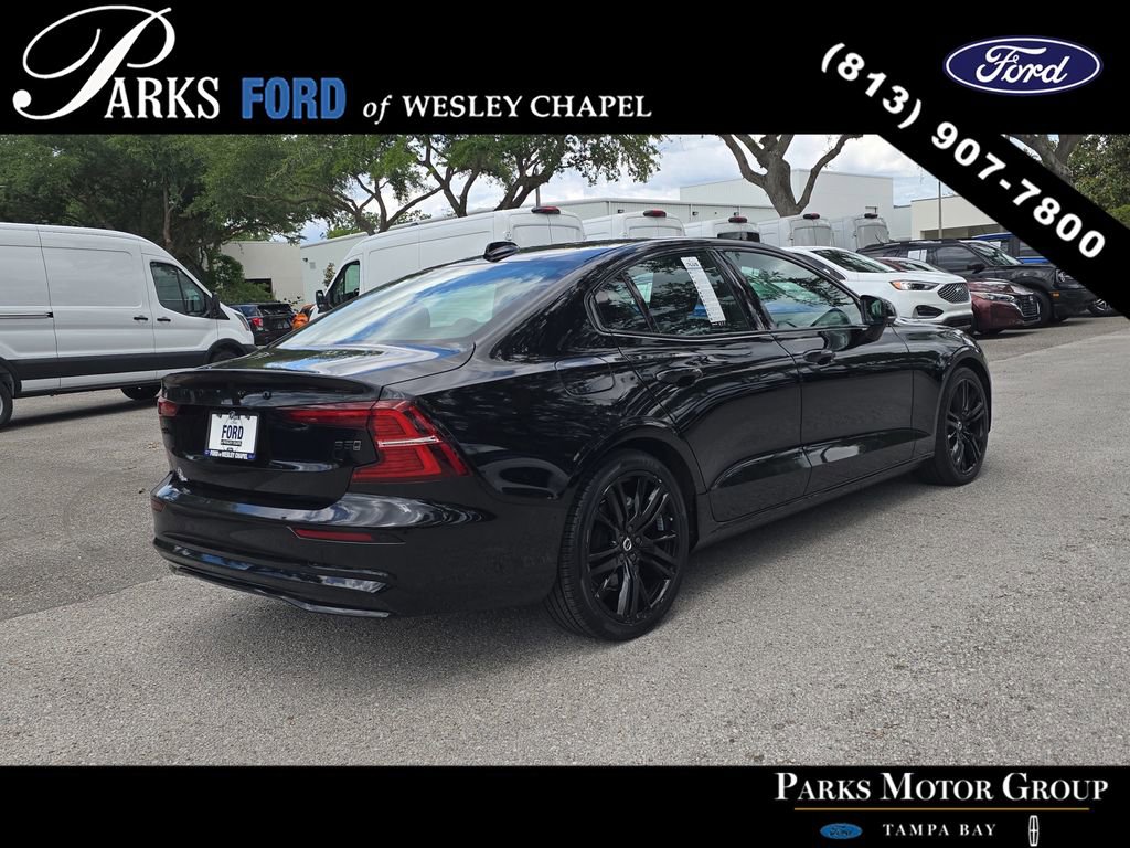 Used 2024 Volvo S60 B5 Plus AWD/4WD image 3