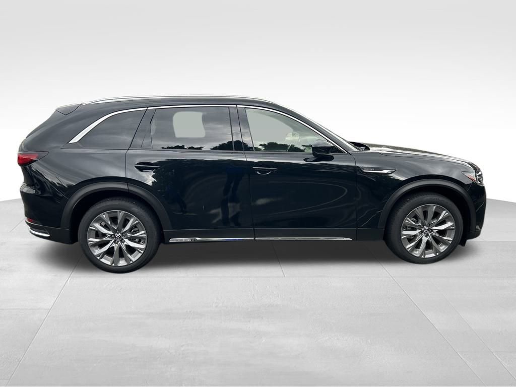 Certified 2025 MAZDA CX-90 3.3 Turbo w/ Premium Plus Pkg image 8