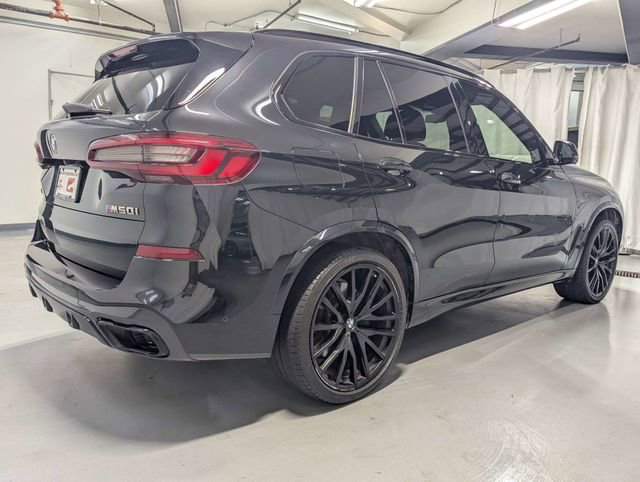 Used 2021 BMW X5 M50i w/ Premium Package AWD/4WD image 3