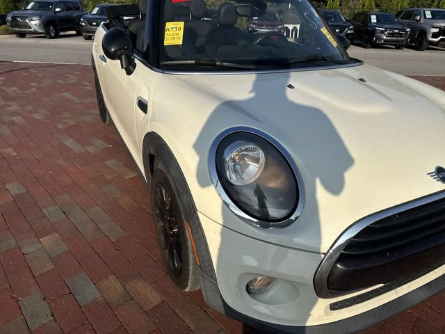 Used 2019 MINI Cooper Convertible w/ Signature Upholstery Package FWD image 20