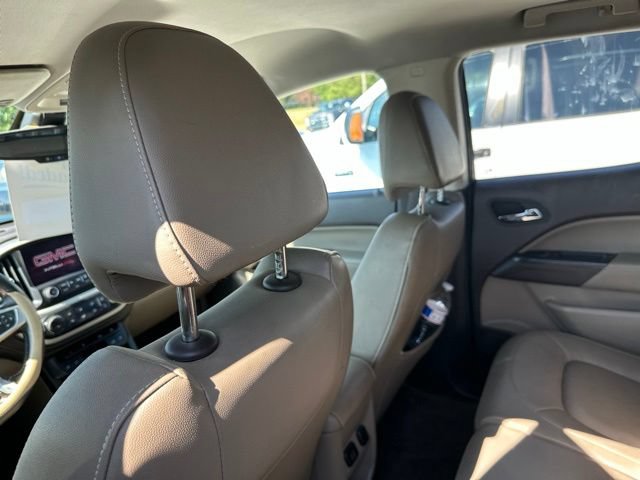 Used 2015 GMC Canyon SLT AWD/4WD image 14