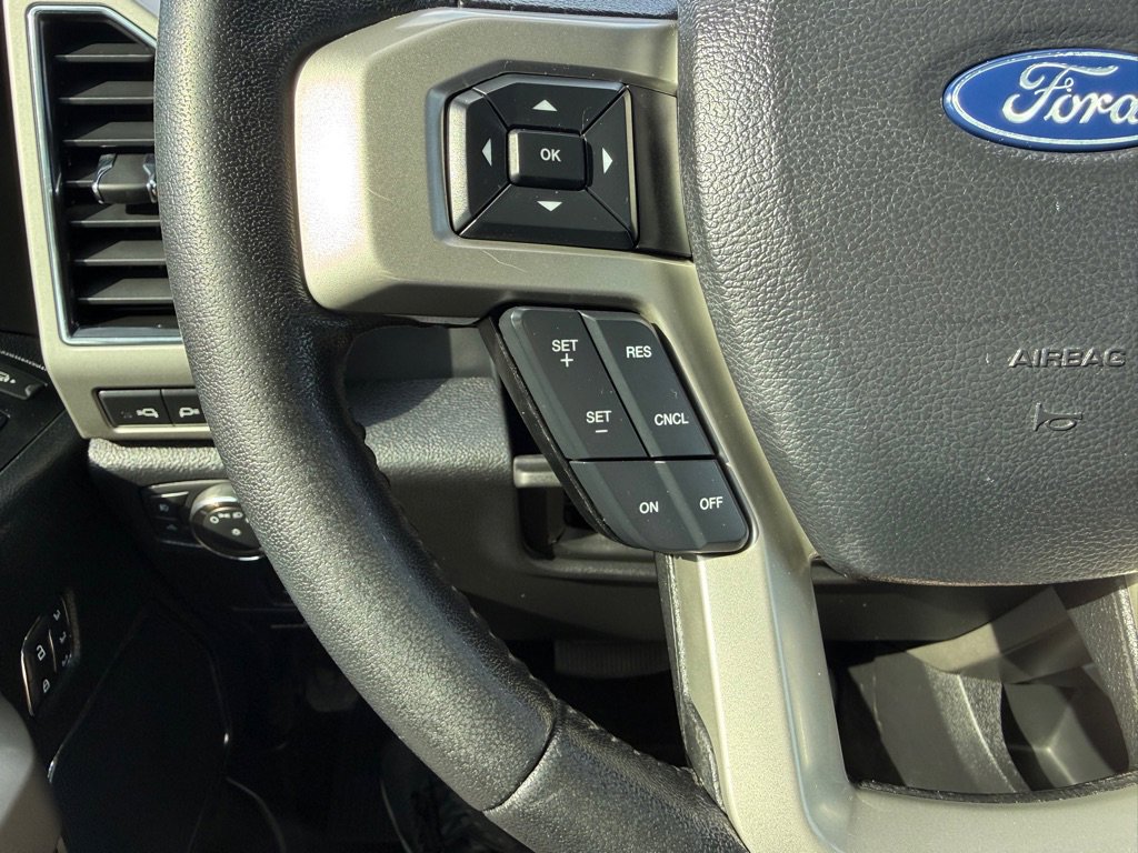 Used 2020 Ford F250 Lariat w/ Lariat Value Package image 33