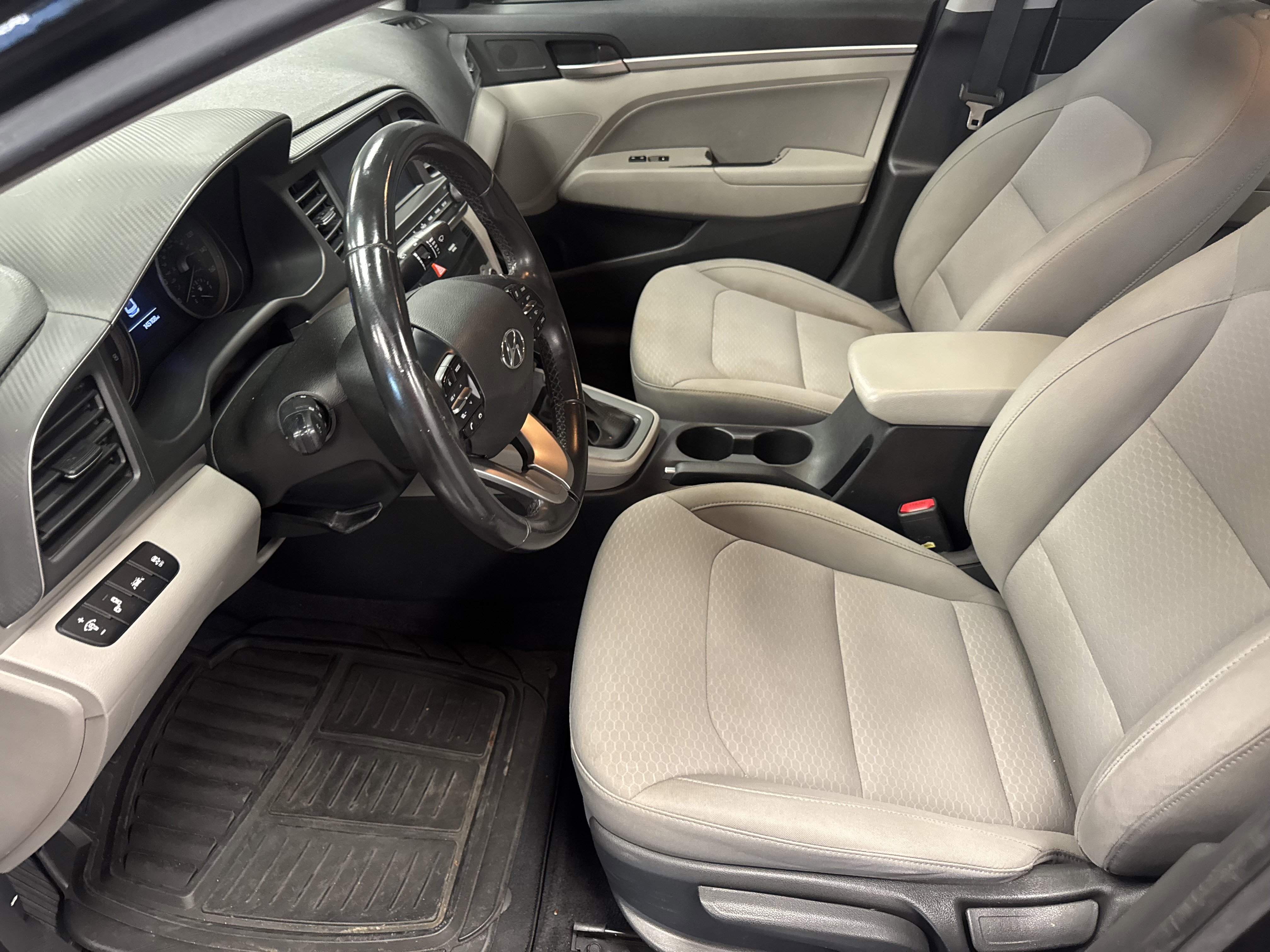 Used 2019 Hyundai Elantra Value Edition image 13