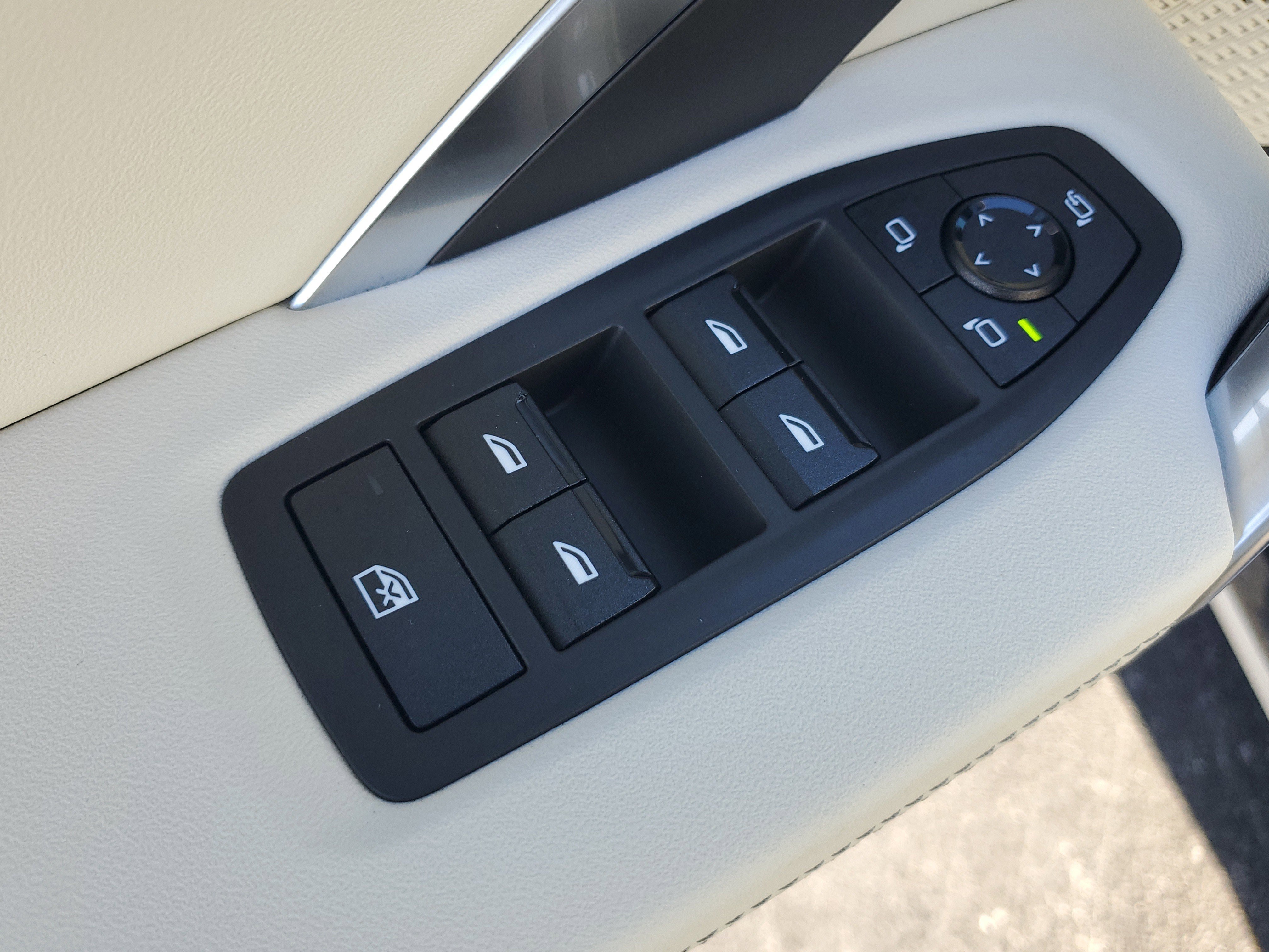 New 2026 BMW X1 xDrive28i w/ Convenience Package image 19