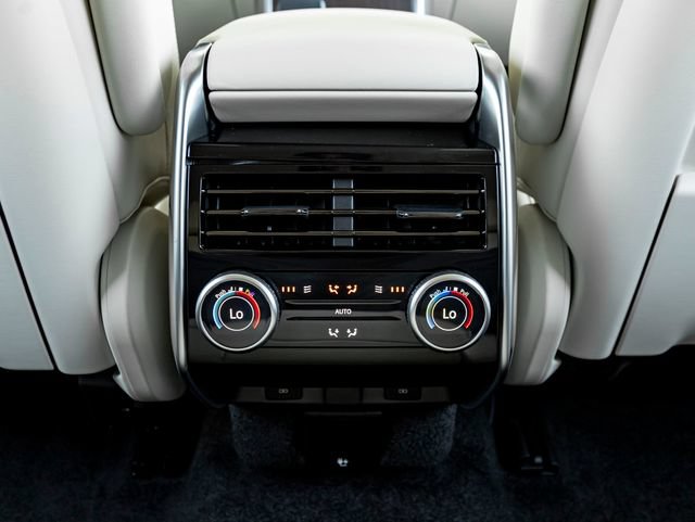 New 2027 Land Rover Range Rover SE AWD/4WD image 25