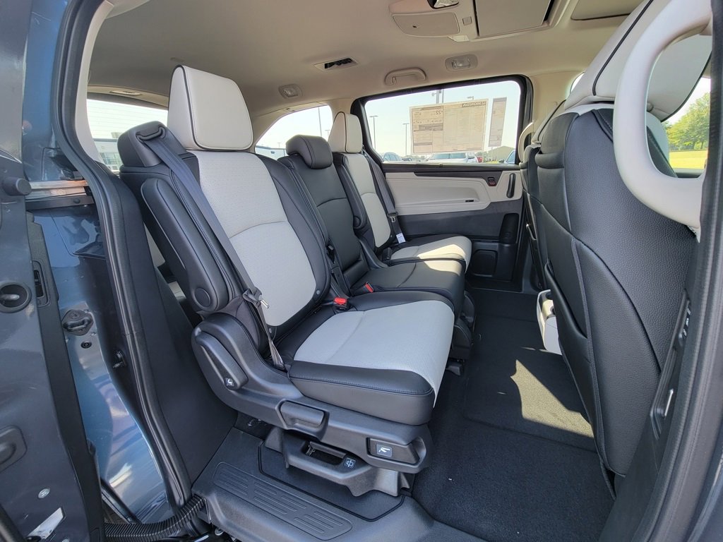 New 2026 Honda Odyssey Elite image 14