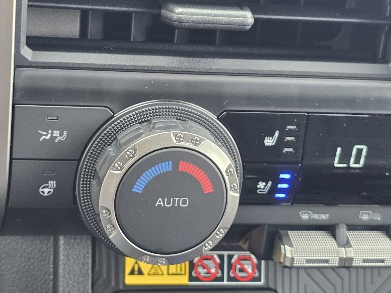 New 2026 Toyota 4Runner TRD Off-Road Premium AWD/4WD image 32