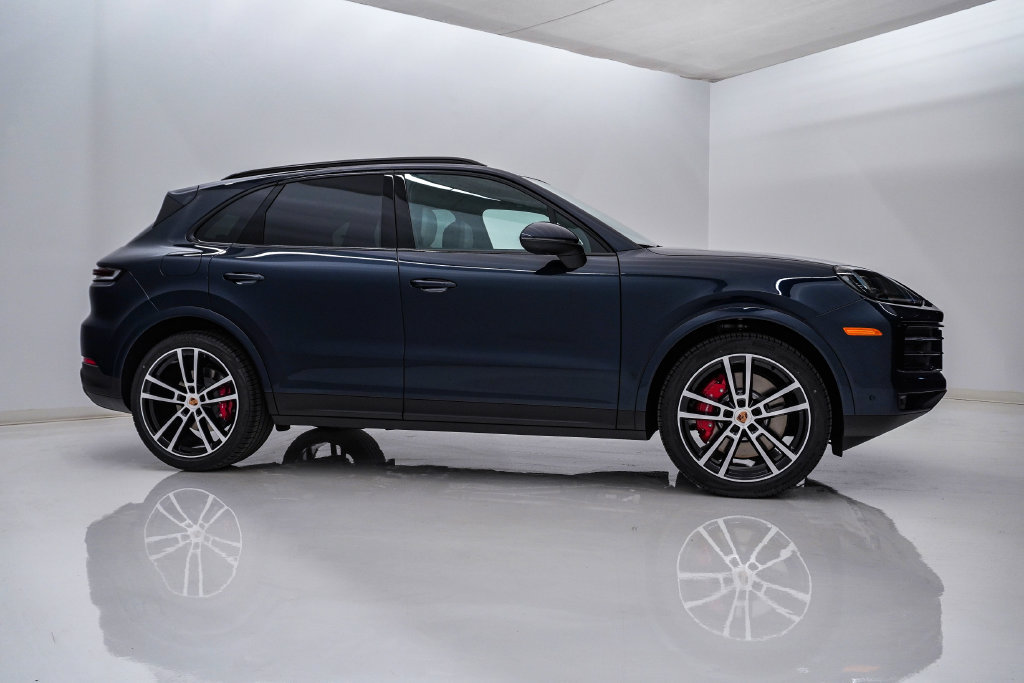 New 2026 Porsche Cayenne S AWD/4WD image 9