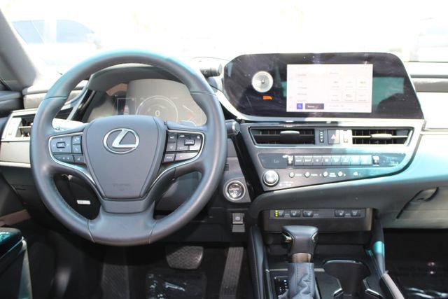 Certified 2024 Lexus ES 300h w/ Premium Package FWD image 14