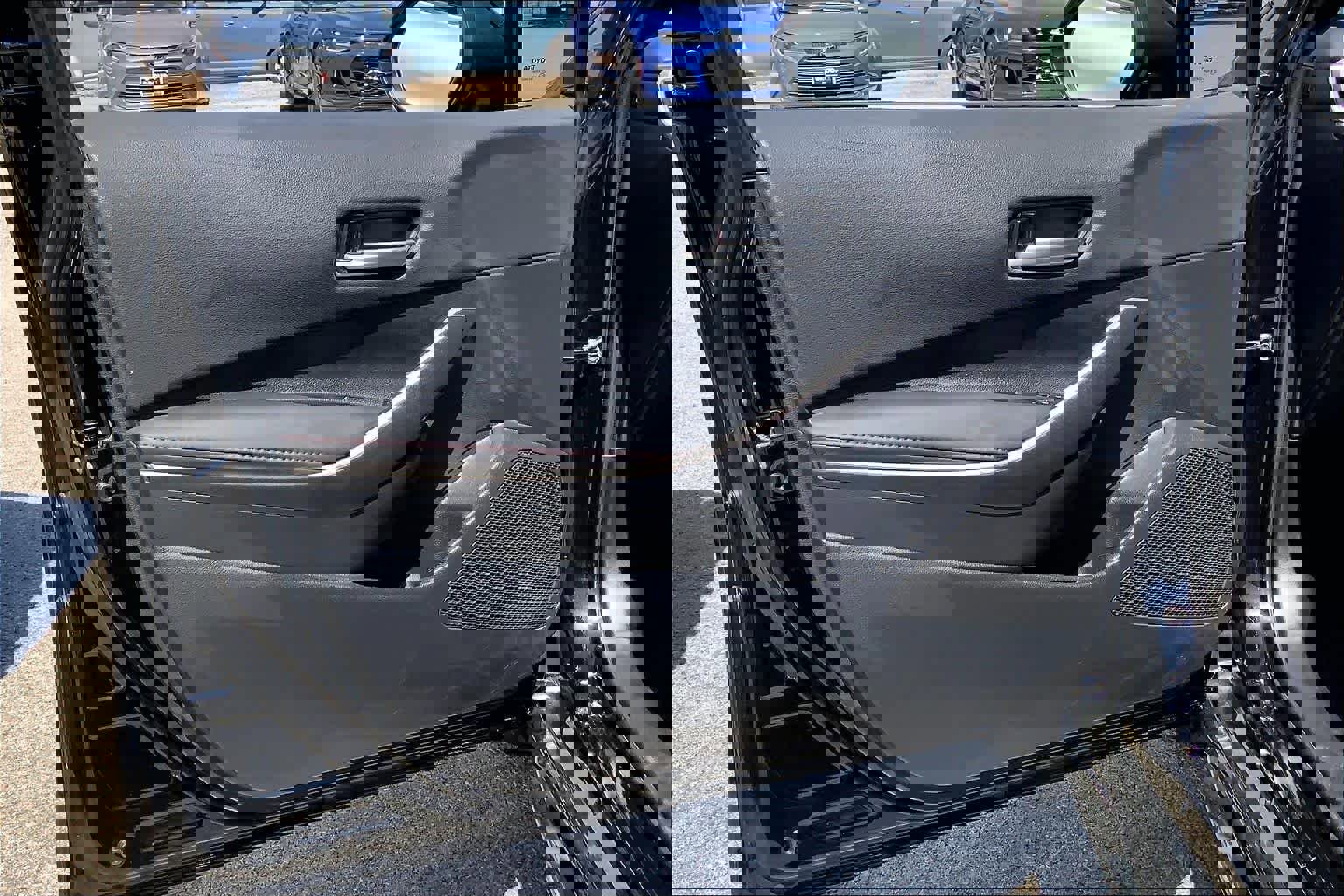 Used 2025 Toyota Corolla SE image 21