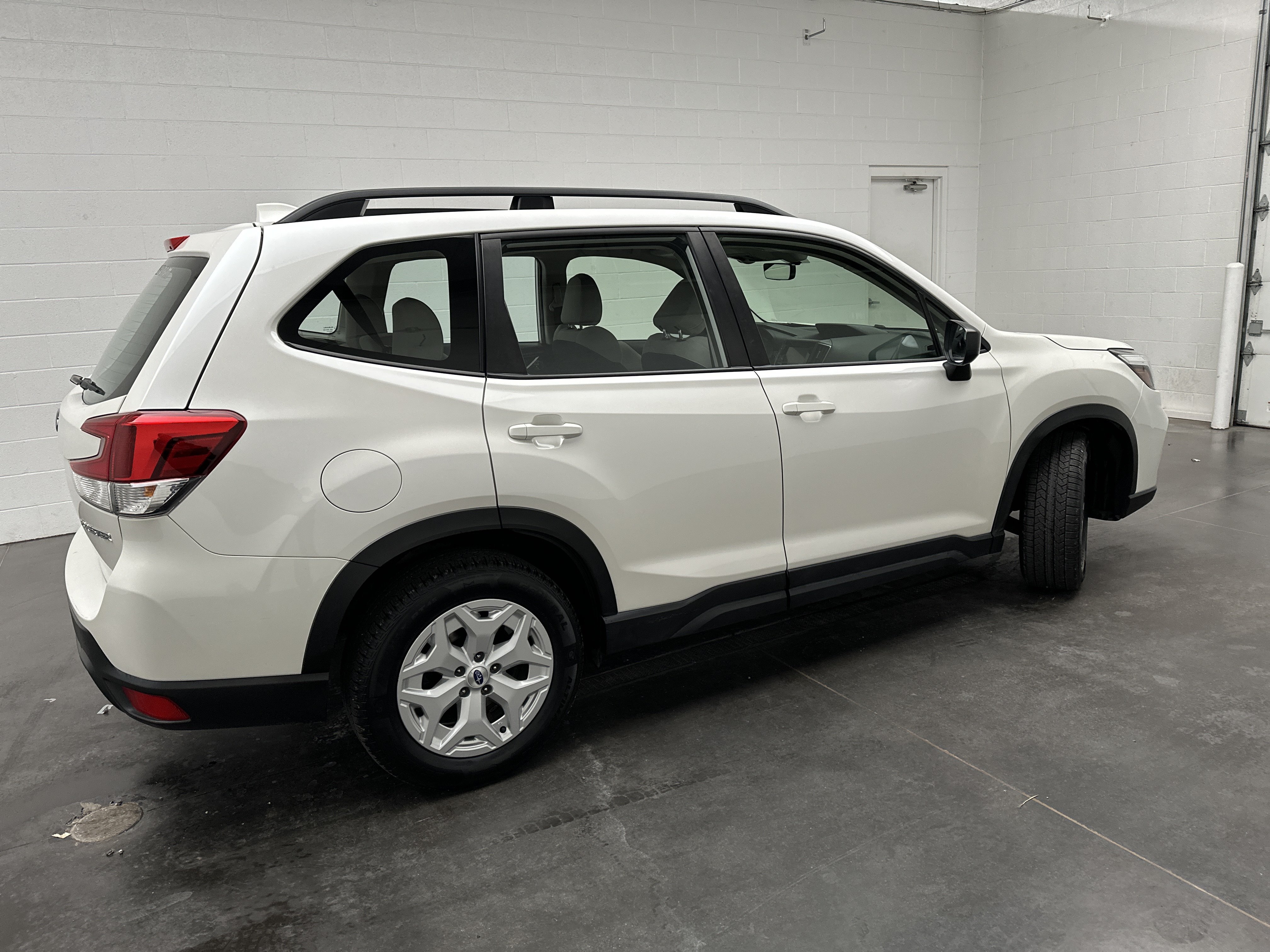 Used 2021 Subaru Forester AWD/4WD image 8