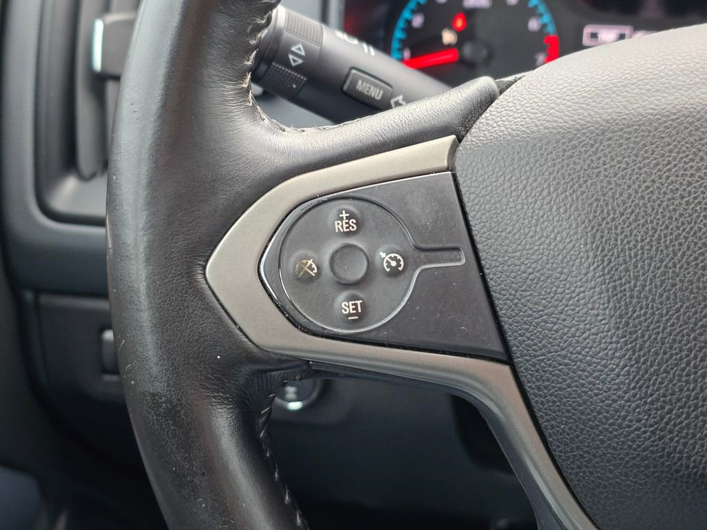 Used 2015 Chevrolet Colorado Z71 AWD/4WD image 29