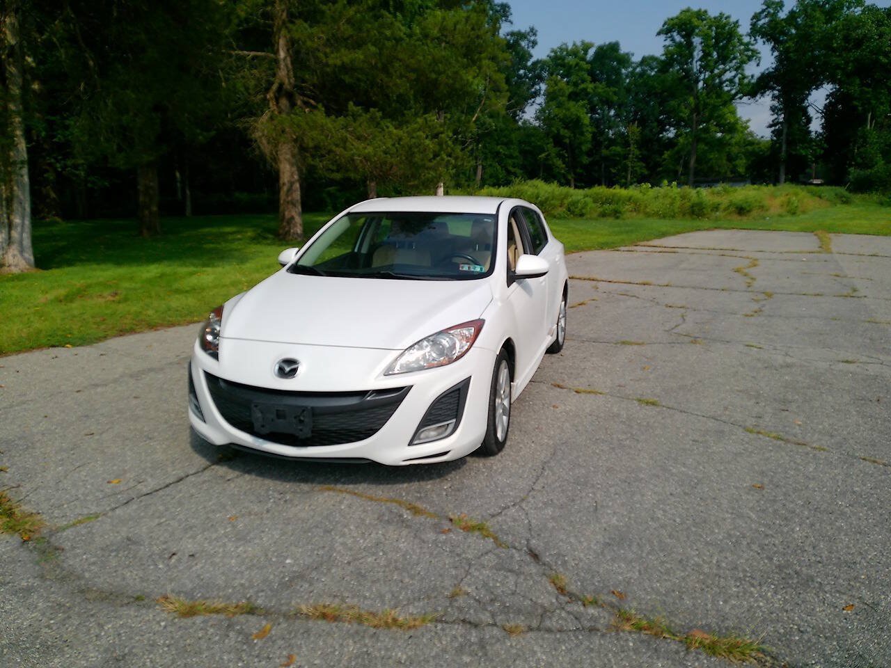 Used 2011 MAZDA MAZDA3 s Sport FWD image 4