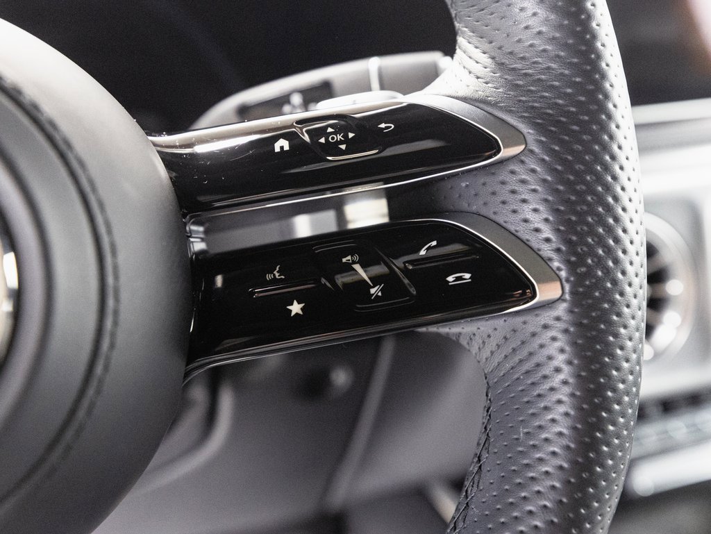 Used 2025 Mercedes-Benz G 550 image 13