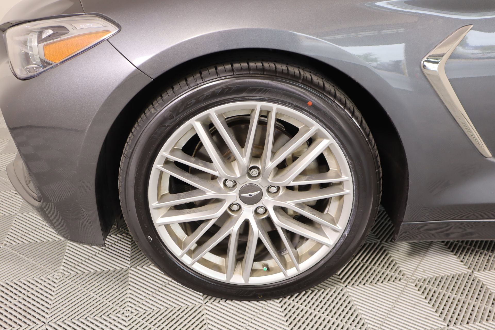 Used 2021 Genesis G70 2.0T w/ Elite Package image 19