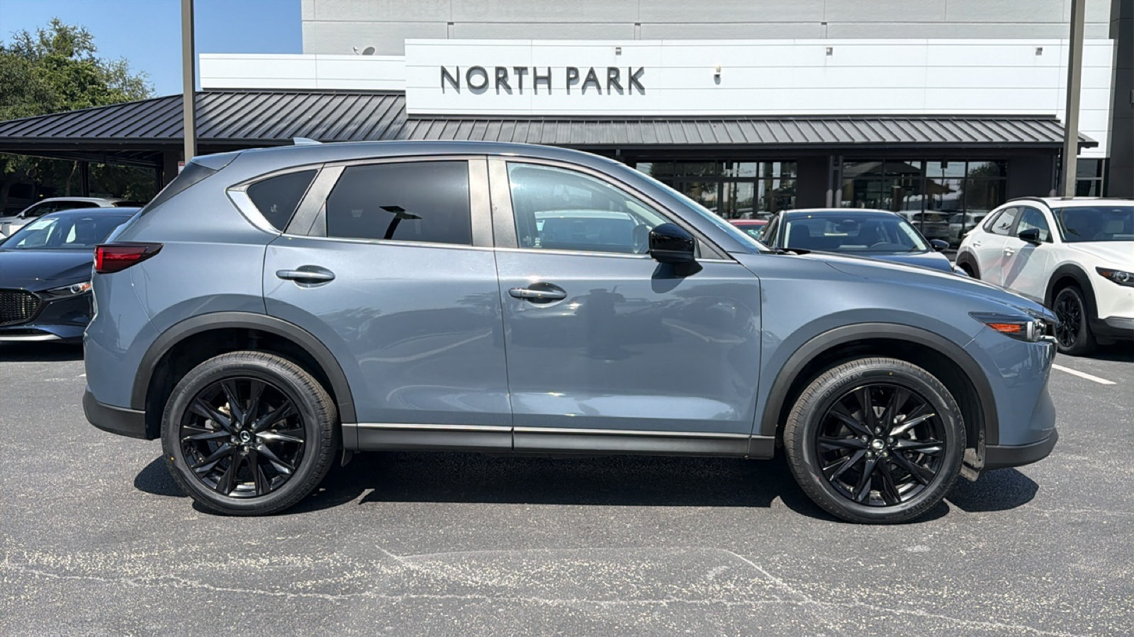 Certified 2024 MAZDA CX-5 Carbon Edition AWD/4WD image 3