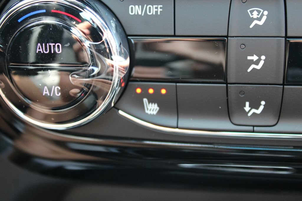 New 2026 Chevrolet Trax RS w/ Driver Confidence Package FWD image 50