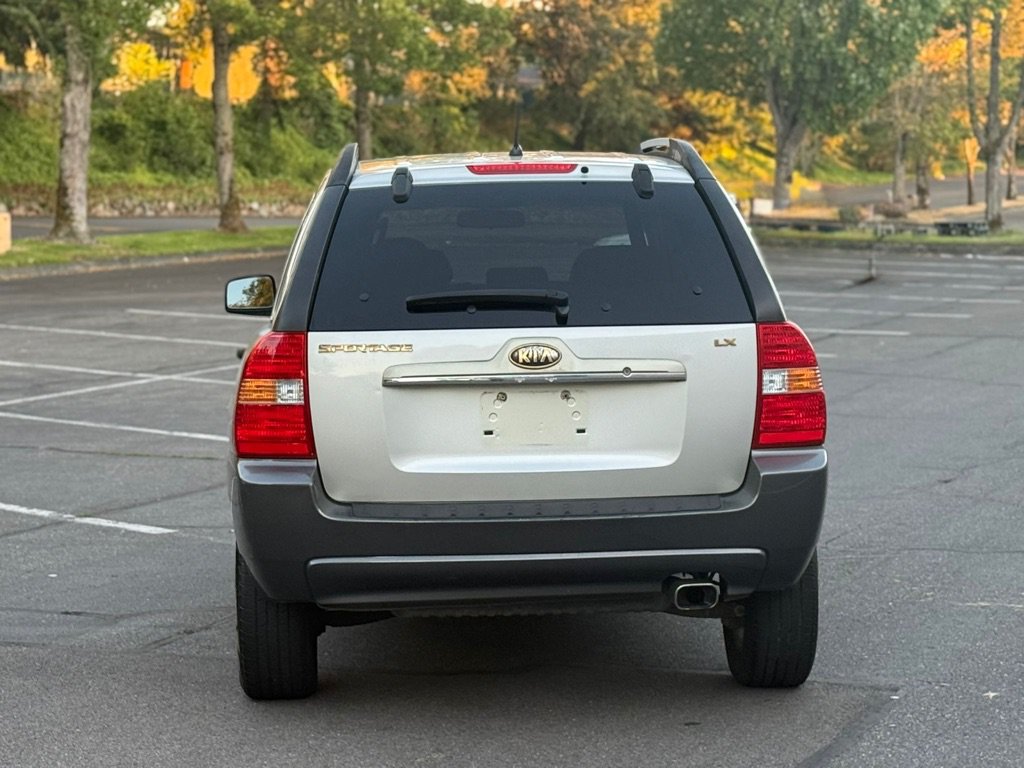 Used 2007 Kia Sportage LX FWD image 2