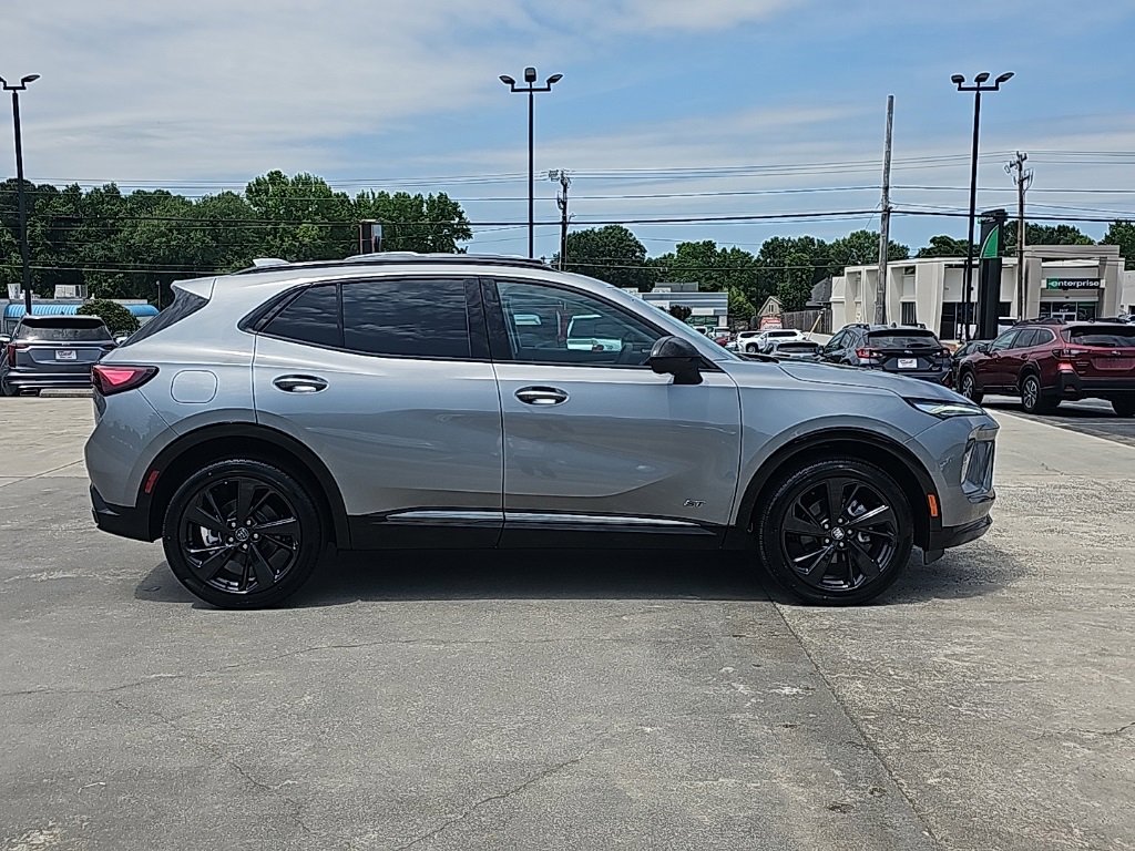 New 2025 Buick Envision Sport Touring image 2