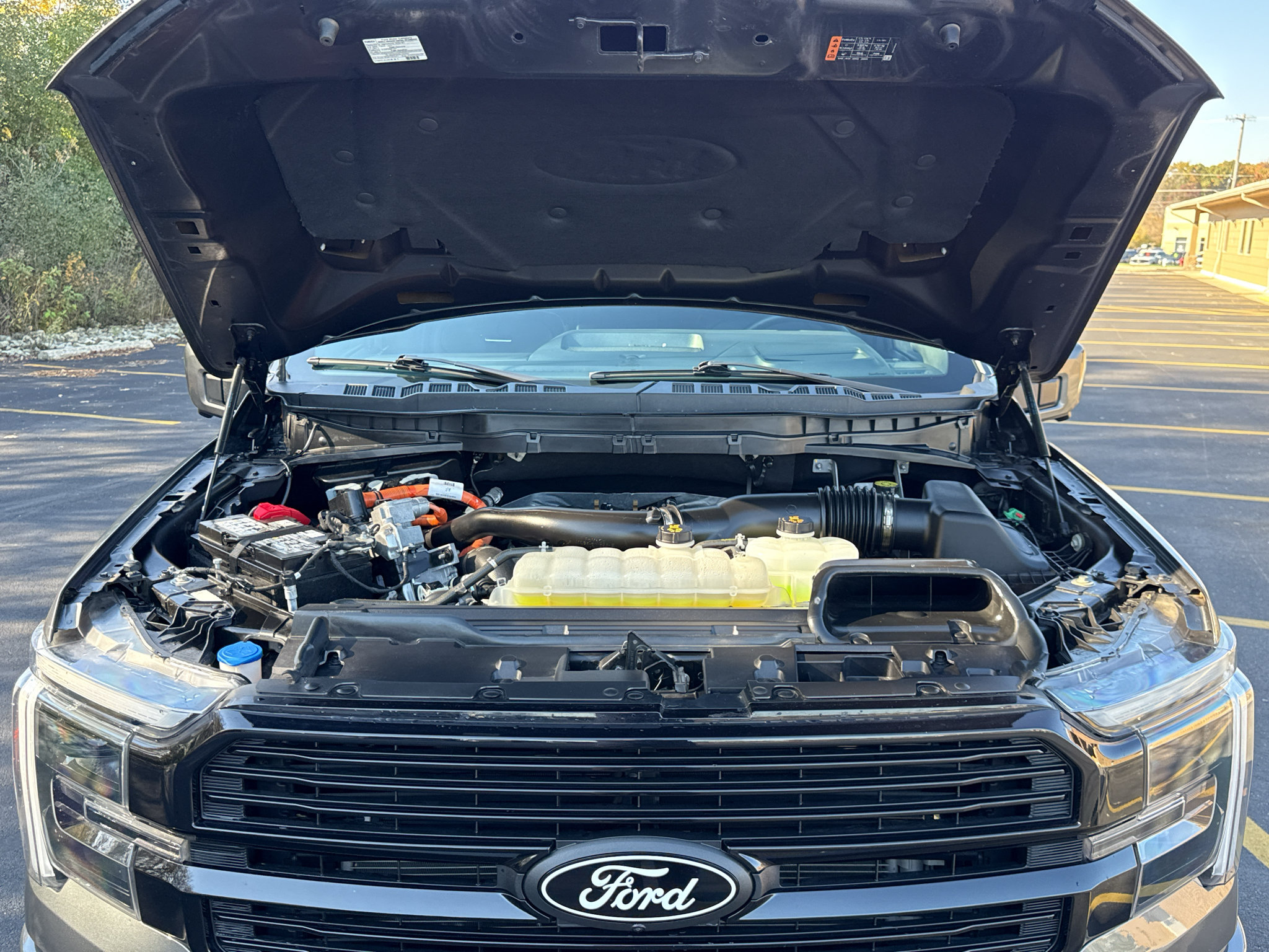 Certified 2025 Ford F150 Platinum AWD/4WD image 42