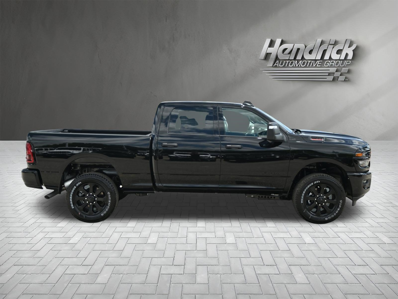 New 2026 RAM 2500 Big Horn AWD/4WD image 10