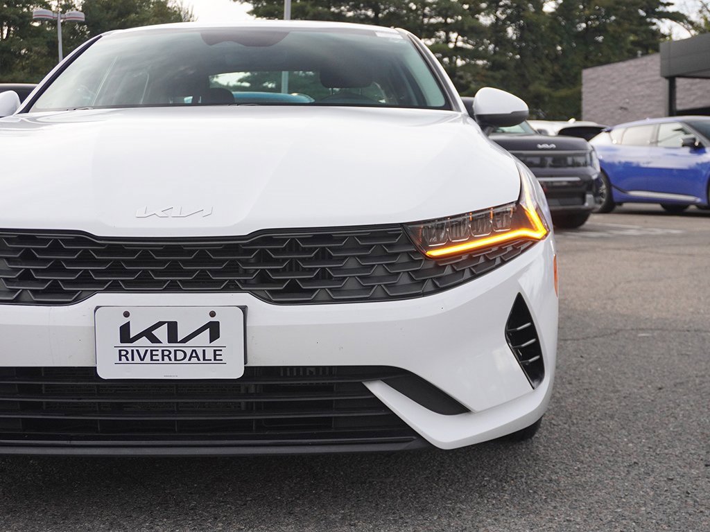 Used 2023 Kia K5 LXS image 14