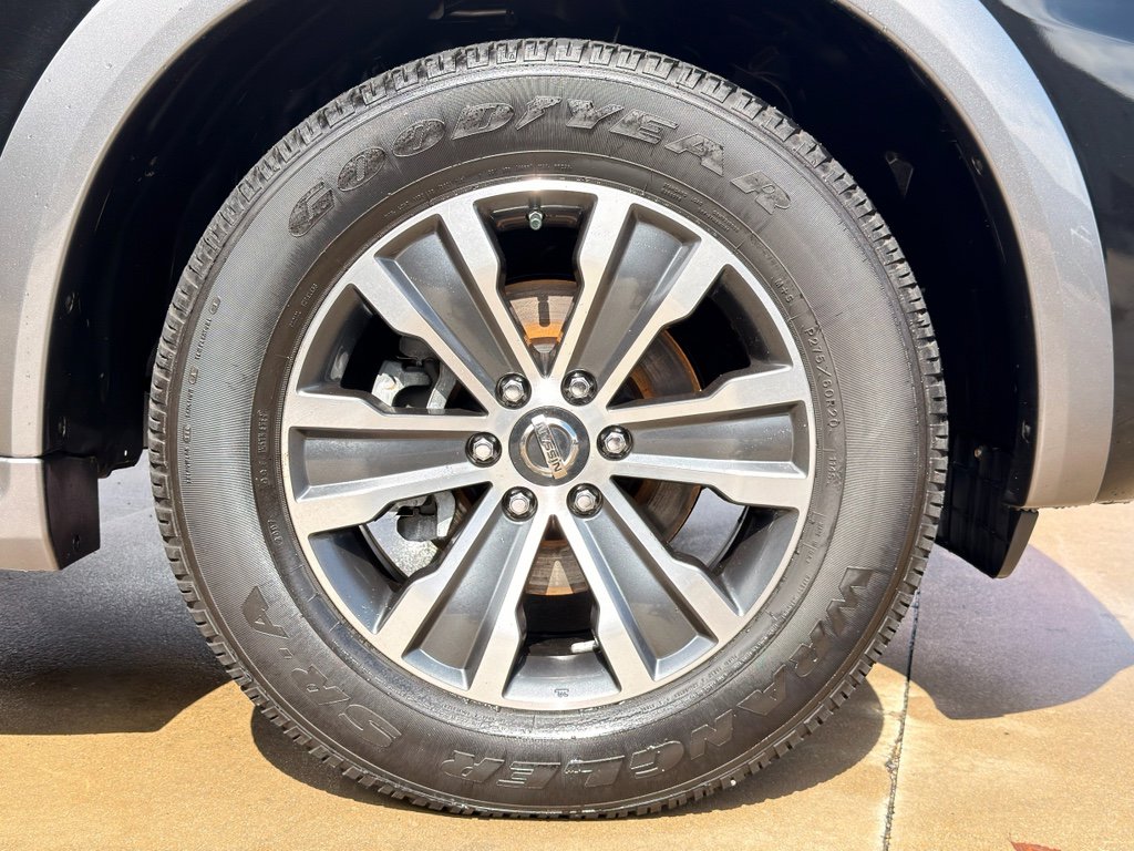 Used 2020 Nissan Armada SL w/ Premium Package image 27