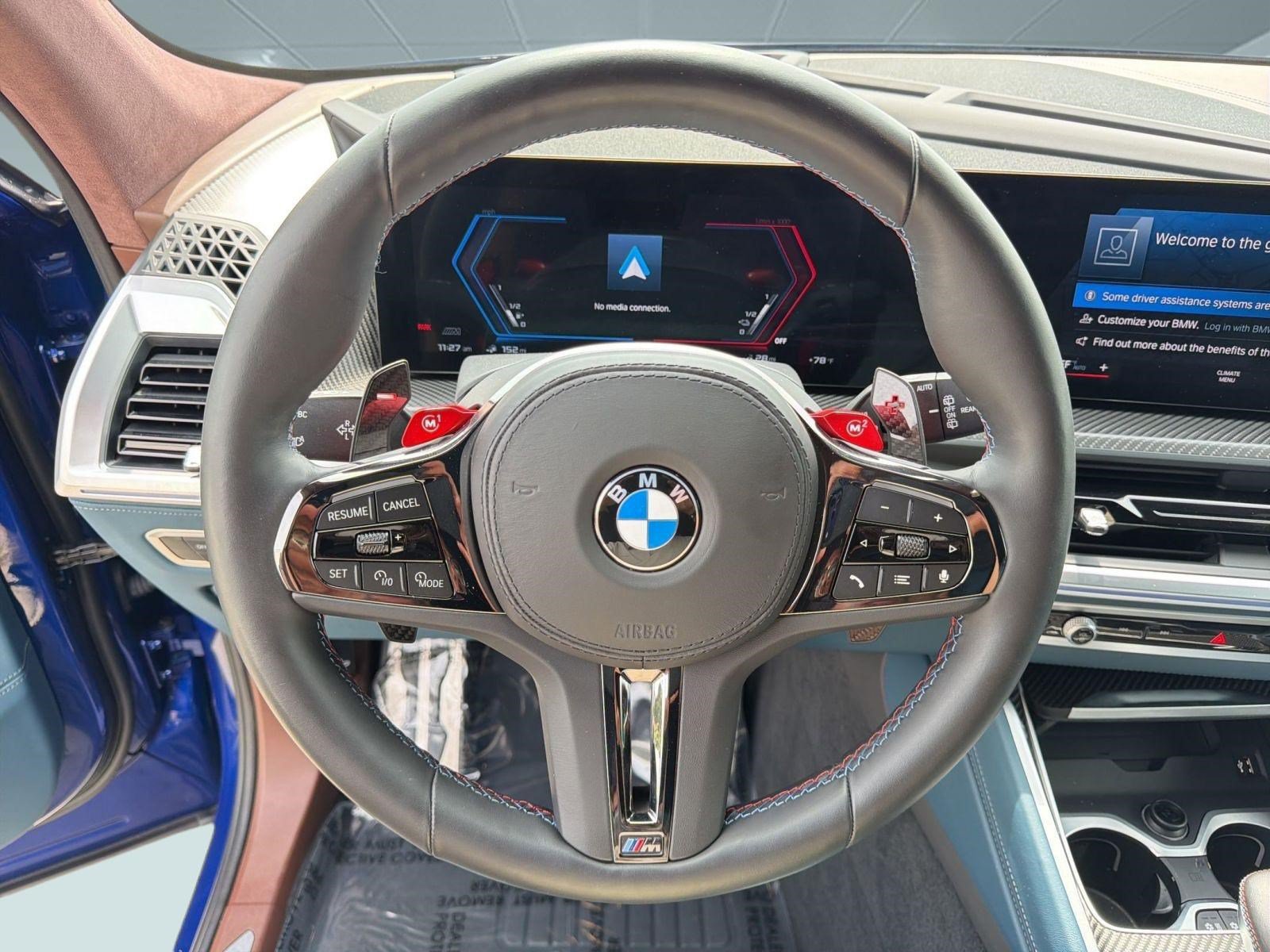 Used 2023 BMW XM w/ M Driver's Package AWD/4WD image 18