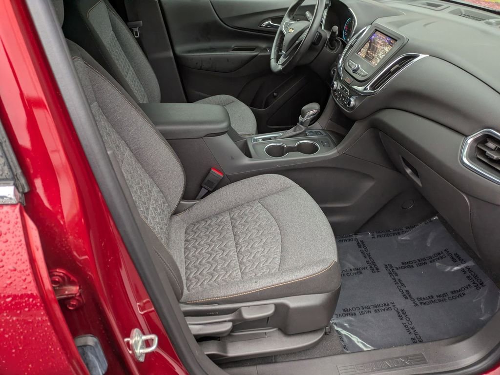 Used 2022 Chevrolet Equinox LT image 22
