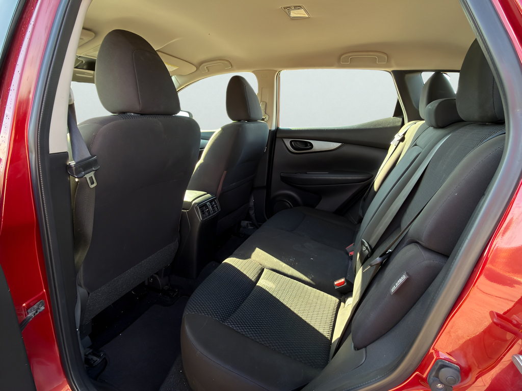Used 2020 Nissan Rogue Sport S w/ Appearance Package FWD image 14