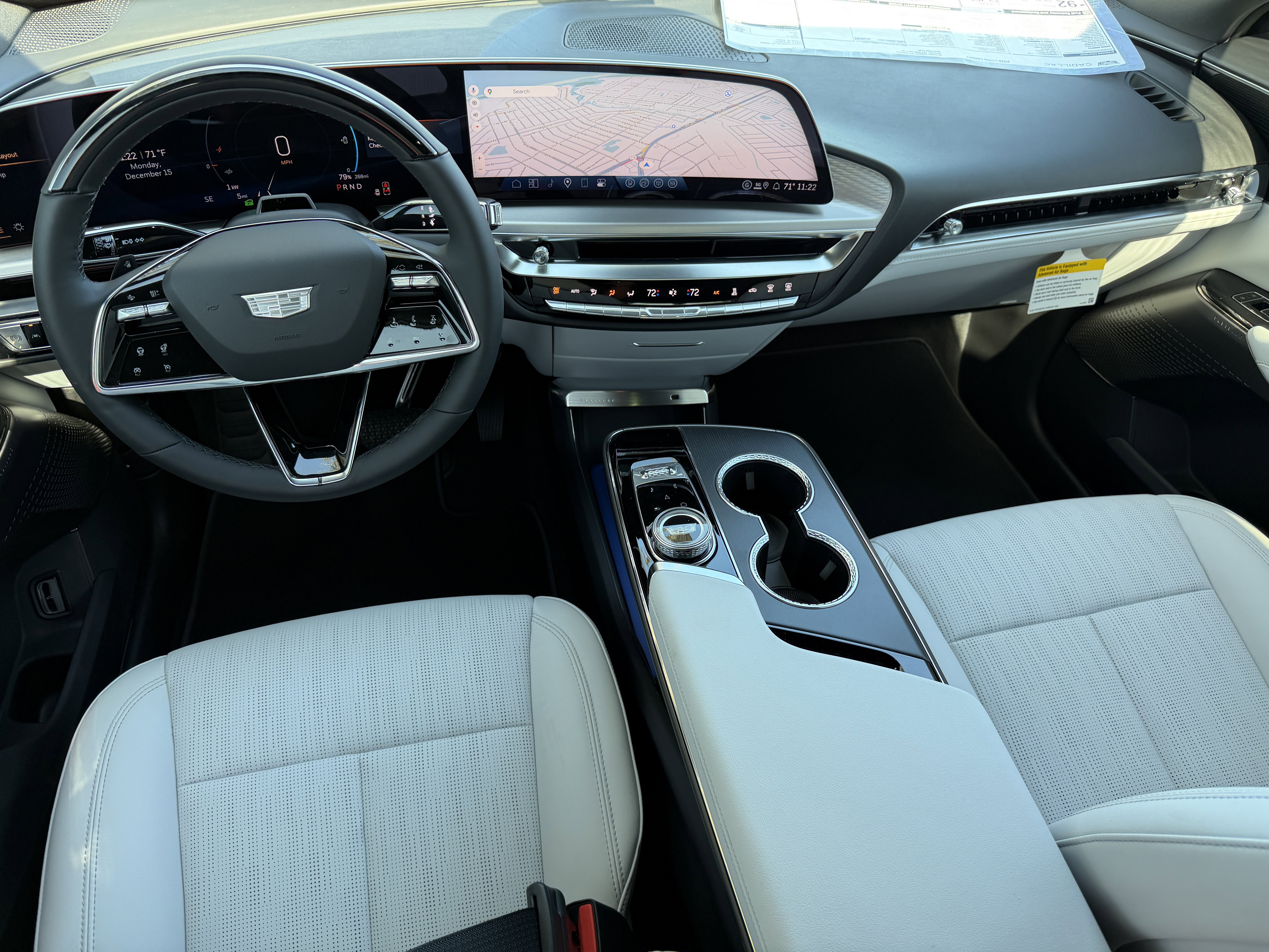 New 2026 Cadillac Lyriq Luxury image 13