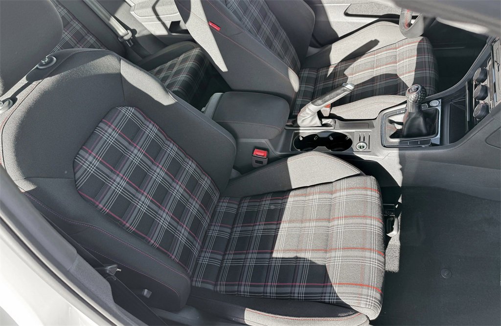 Used 2019 Volkswagen GTI Rabbit Edition image 27