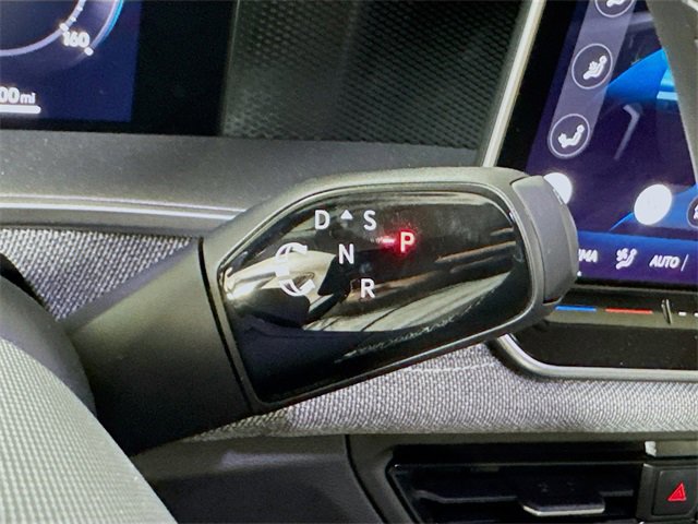 New 2026 Volkswagen Tiguan S image 10