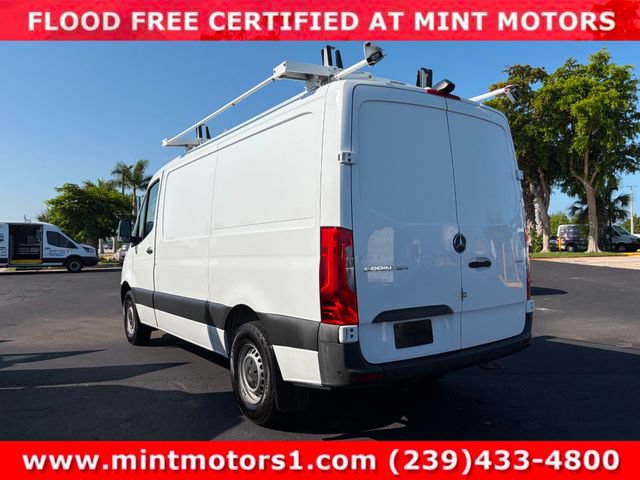 Used 2020 Mercedes-Benz Sprinter 1500 w/ Driver Convenience Package image 13